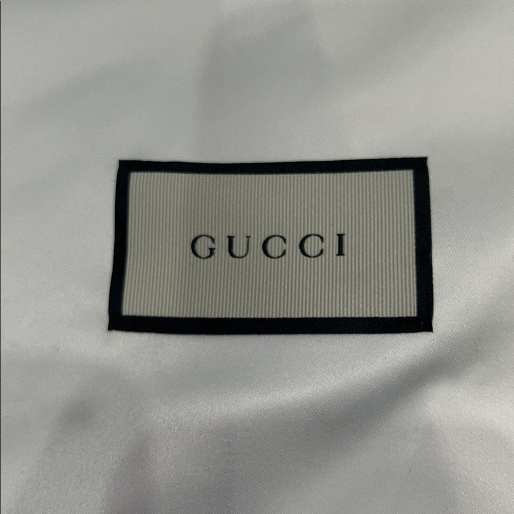 Gucci Dustbag Set - Picture 2 of 3